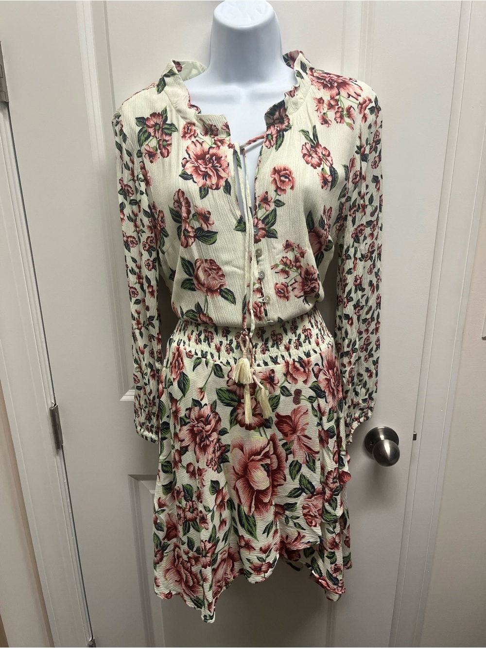 Farm Rio Anabela Floral Smocked Dress M Cottagecore - Picture 2 of 12